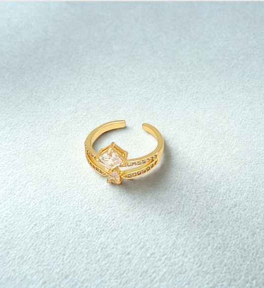 Gold Multi-Stone Split Shank Ring