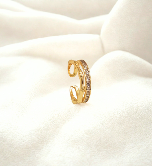 Gold Twisted Design Ring with Clear Stones