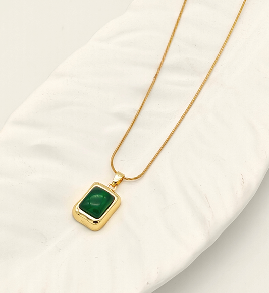 Emerald Stone Pendant