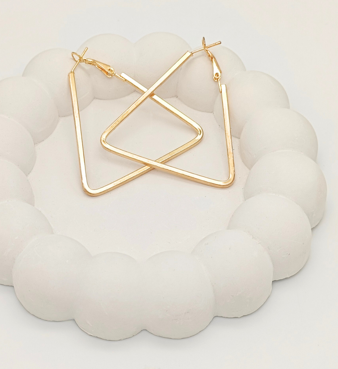 Geometric Triangle Hoops