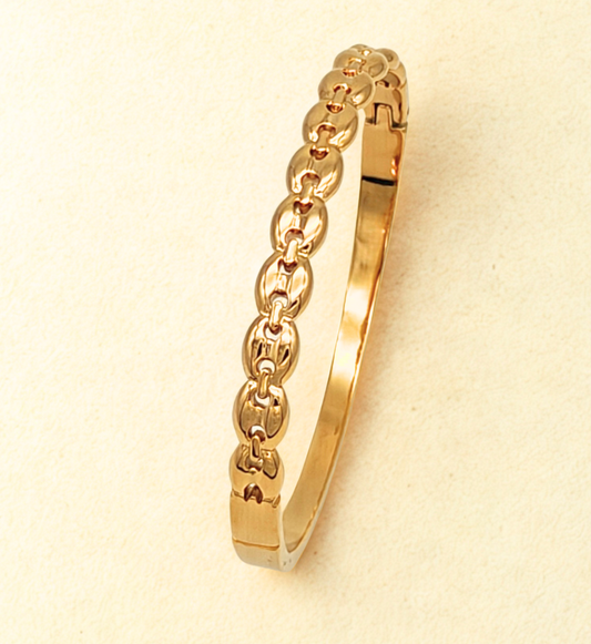 Gold Chain-Link Bangle