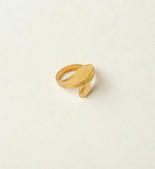 Gold Wave Ring