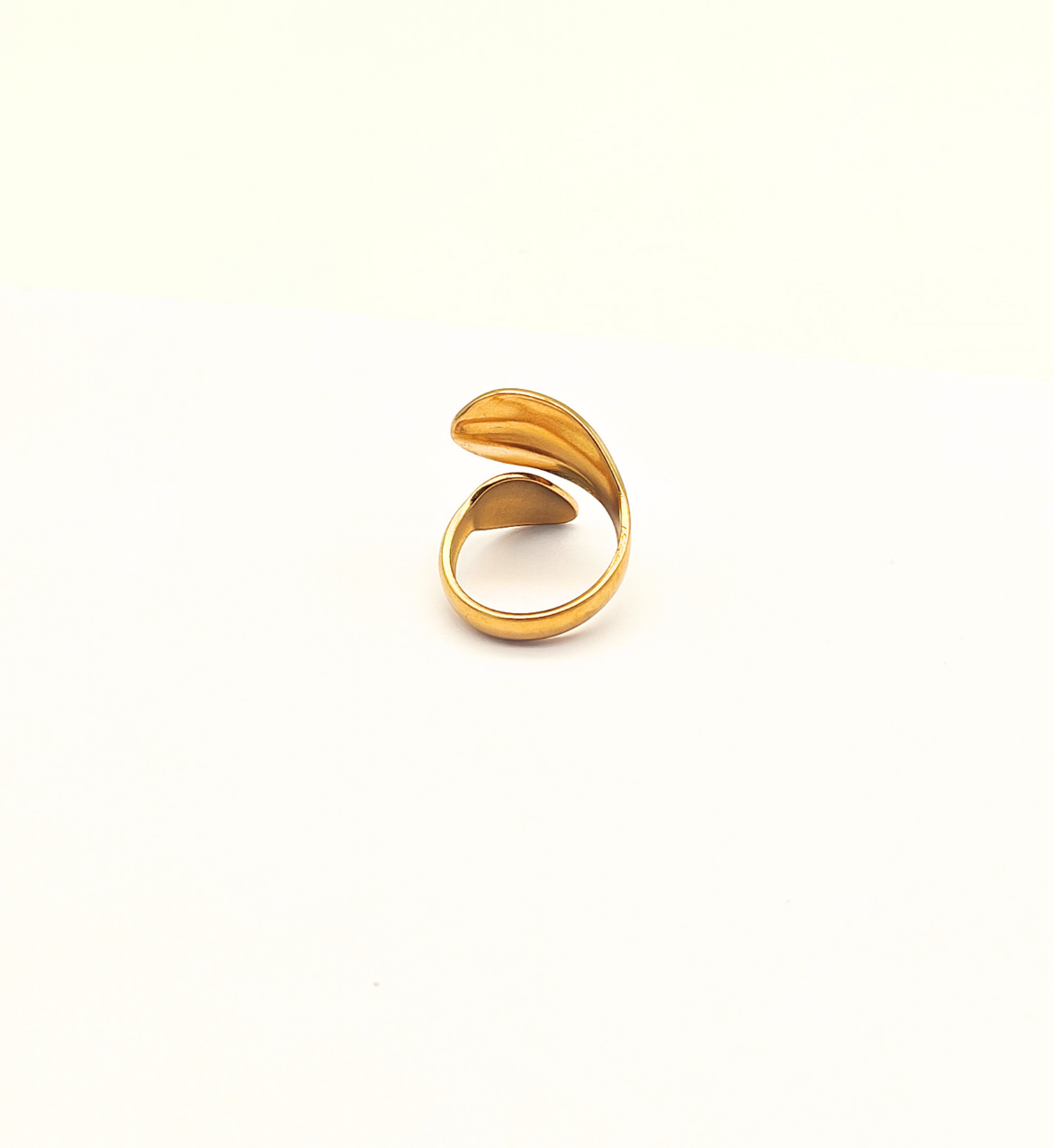 Gold Wave Ring