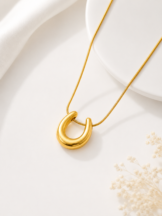 Golden Horseshoe Pendant