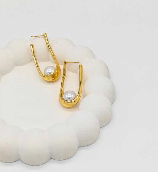 Pearl Nest Earrings