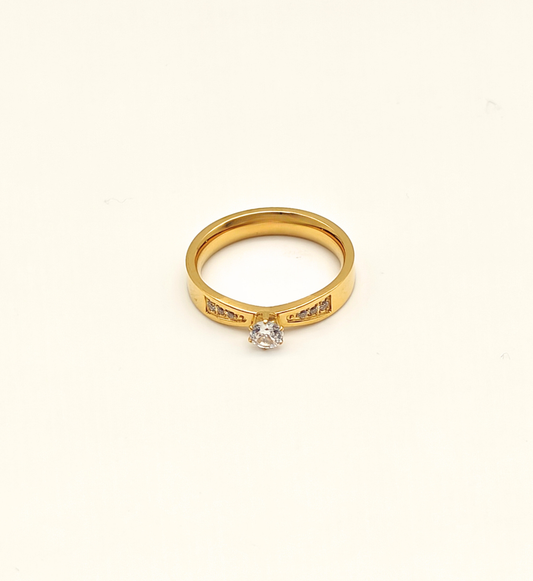 Gold Solitaire Stone Ring