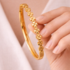 Gold Clover Motif Bangle
