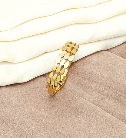 Golden Scales Bracelet