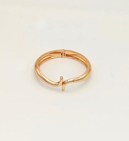 Gold Wave Bracelet