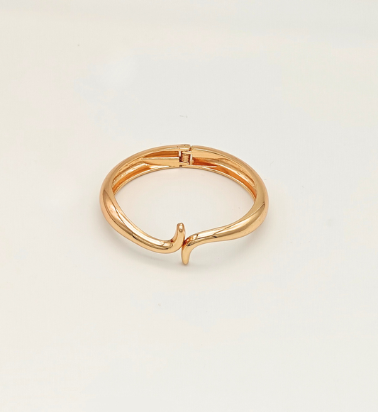 Gold Wave Bracelet