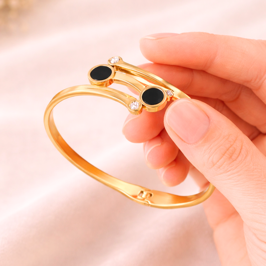 Dual Black Stone Gold Cuff