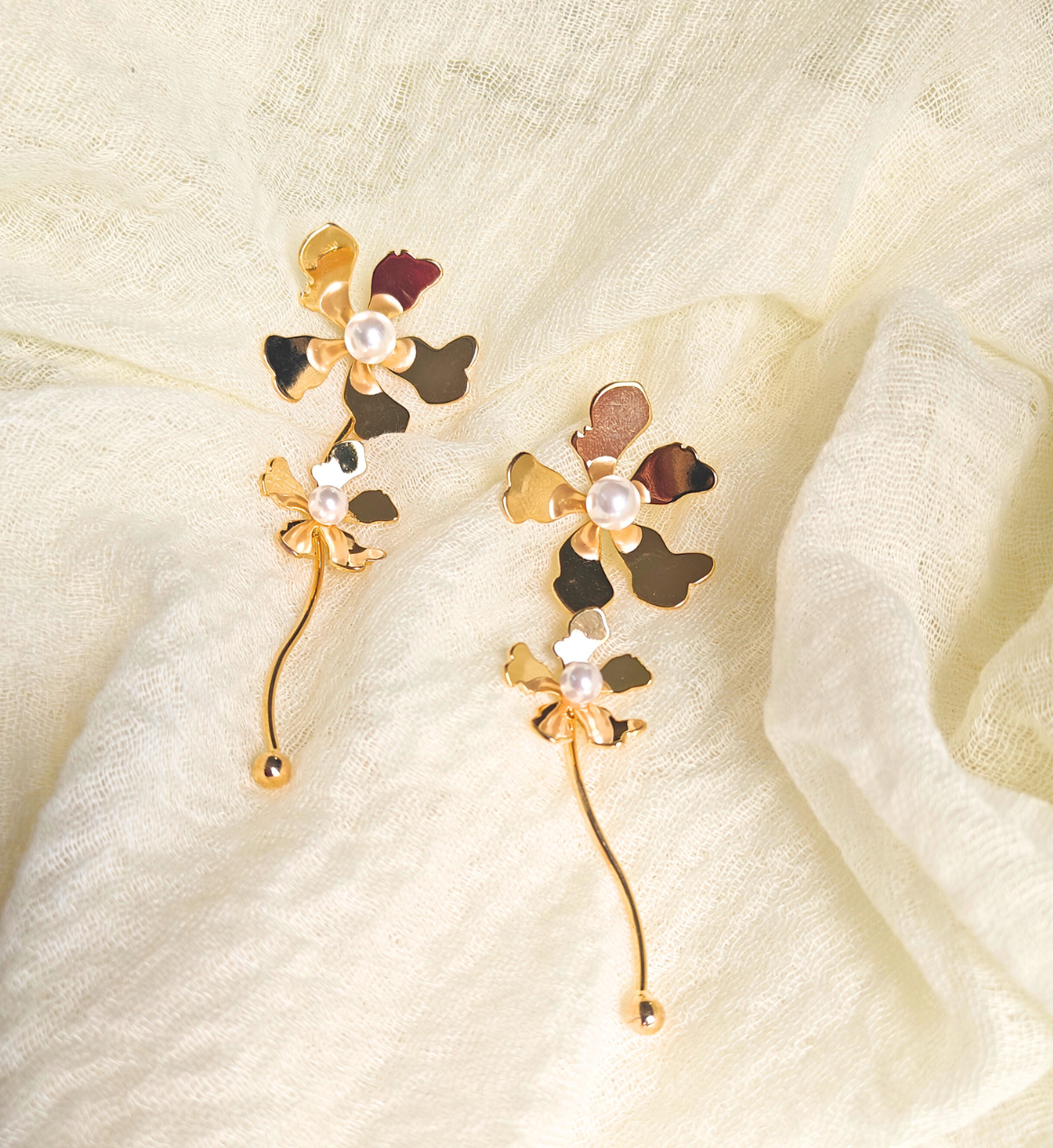Floral Pearl Danglers