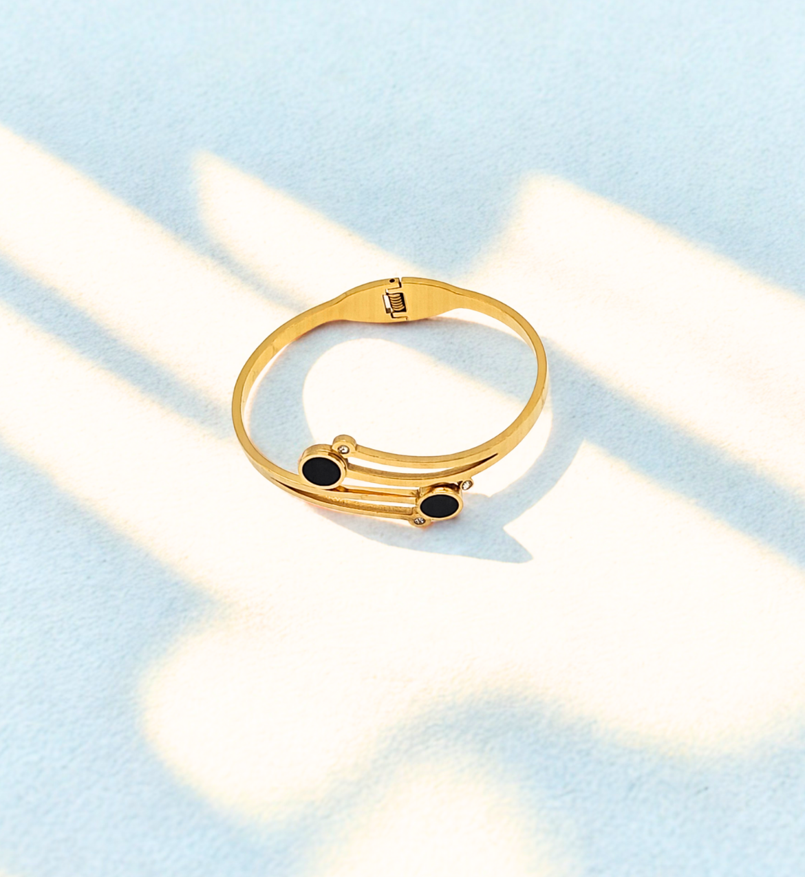 Dual Black Stone Gold Cuff