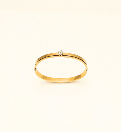 Solitaire Gold Bracelet