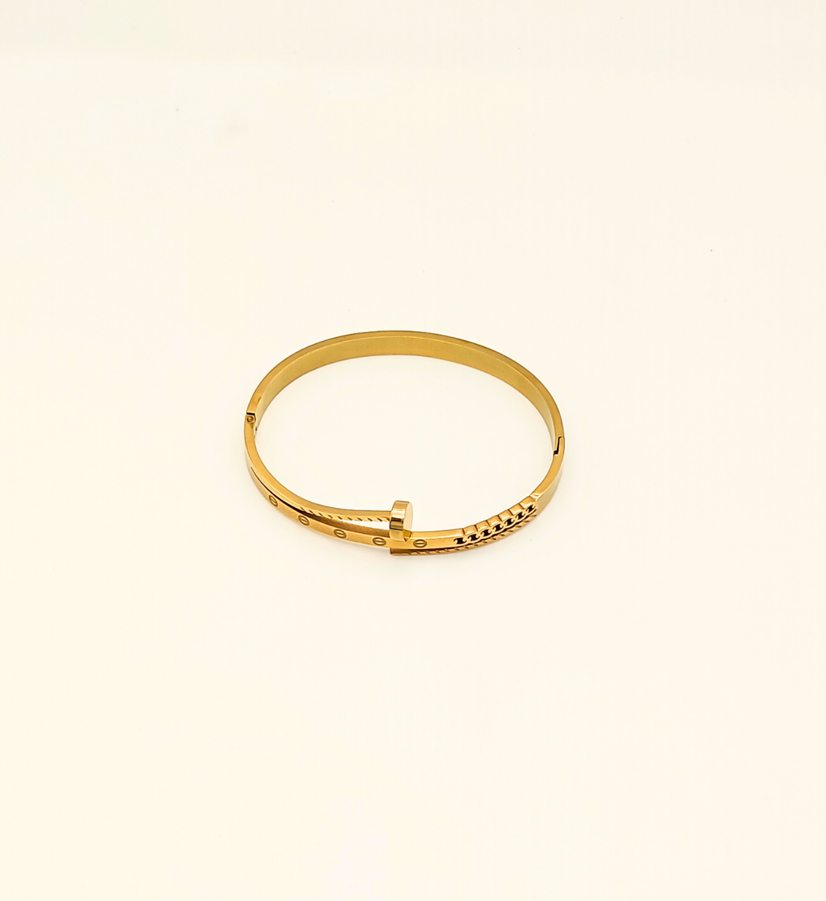 Buckle-Inspired Gold Bracelet