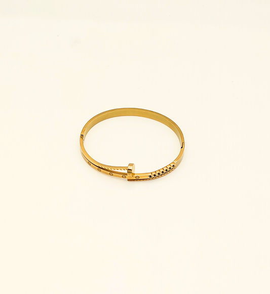 Buckle-Inspired Gold Bracelet