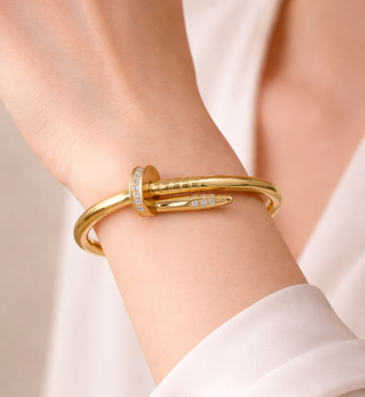 Nail Design Gold Bracelet With Stone