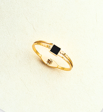 Black Square Accent Gold Bracelet