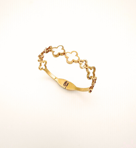 Clover Link Bracelet