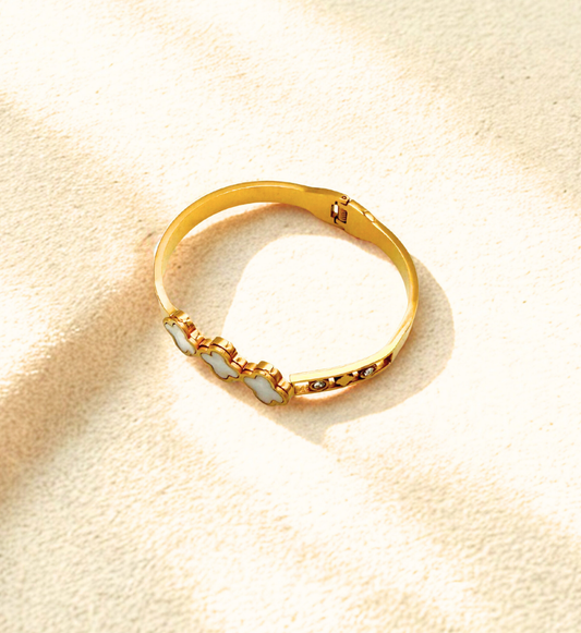 Mother of Pearl Clover Bangle