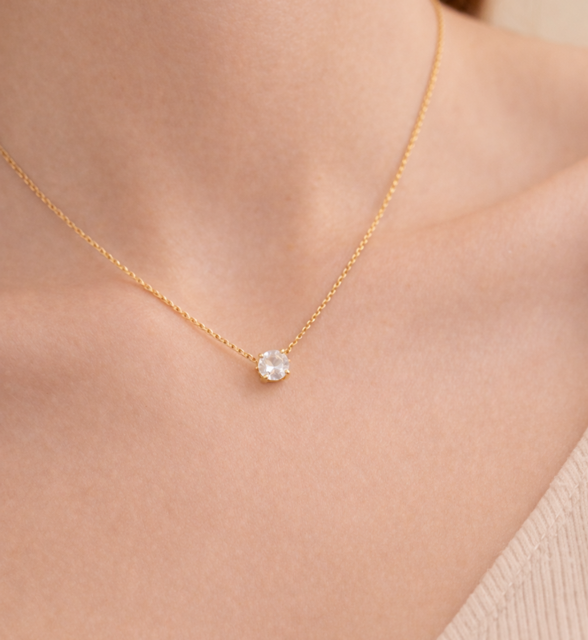 Classic Solitaire Pendant