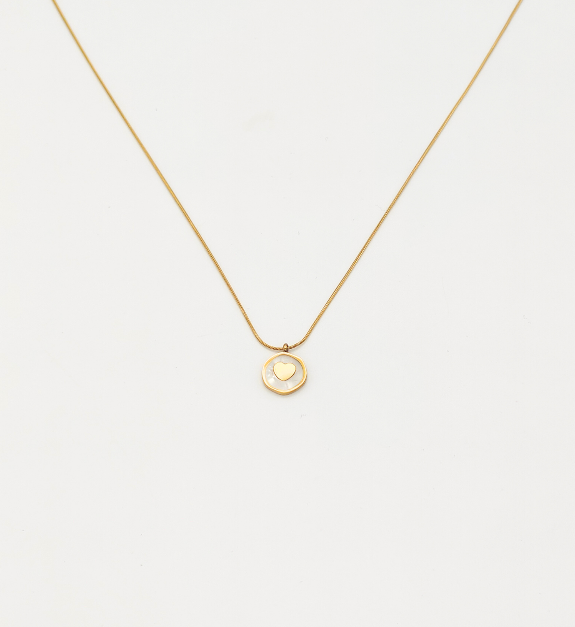 Gold Circle Heart Pendant Necklace