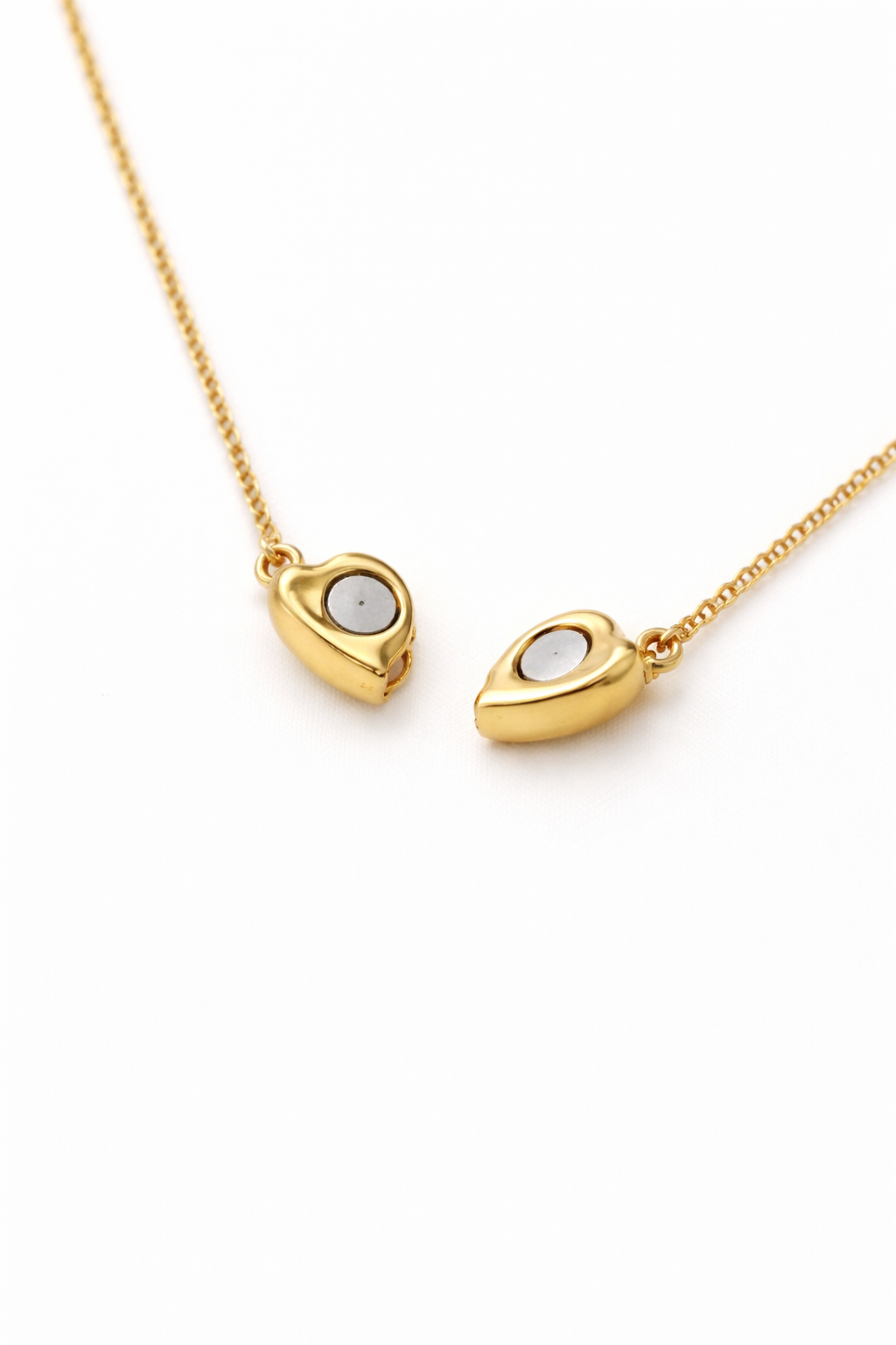 Classic Heart Magnetic Pendant