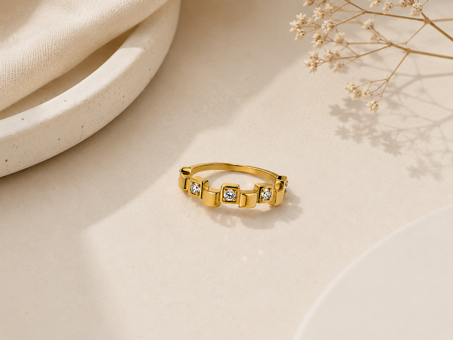 Geometric Crystal Ring