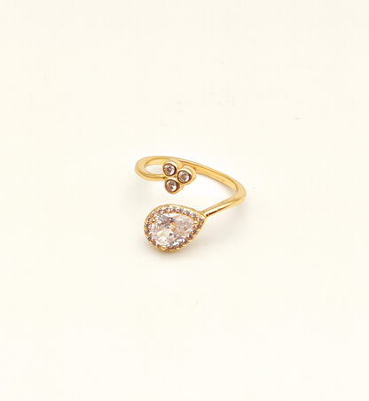 Gold Teardrop Stone and Cluster Ring