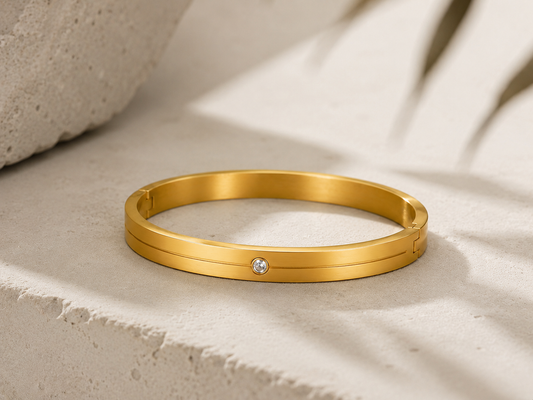 Gold Crystal Minimal Bracelet