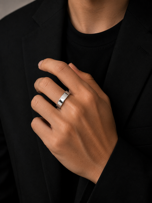 Silver Edge Contemporary Ring
