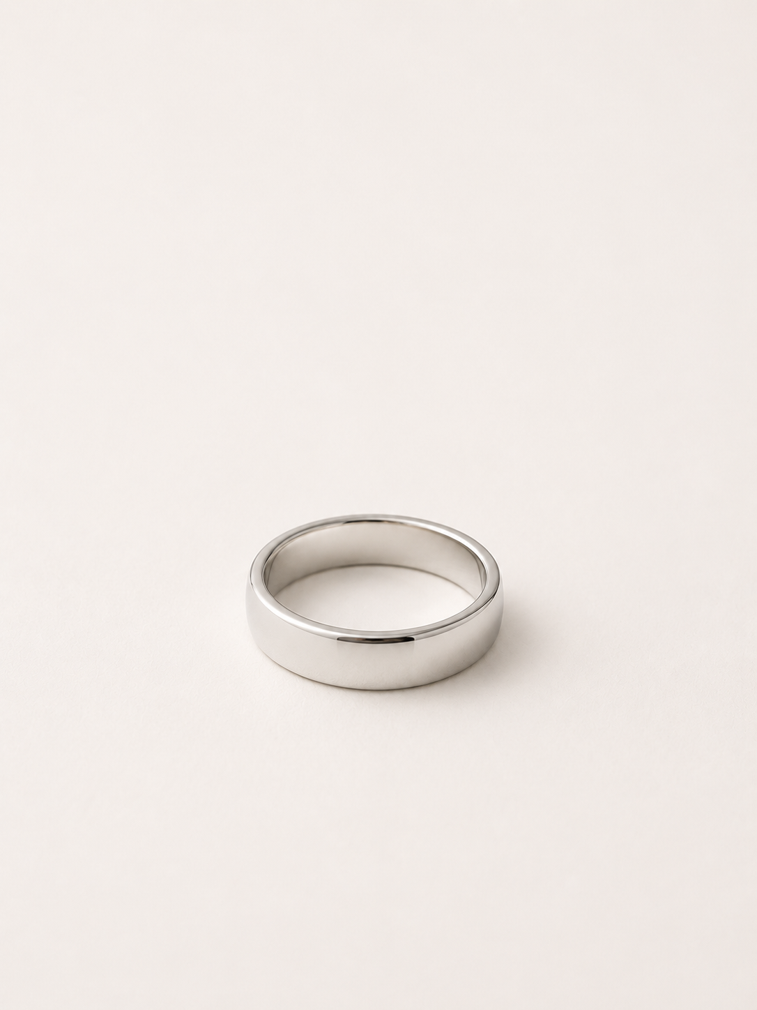 Silver Edge Contemporary Ring