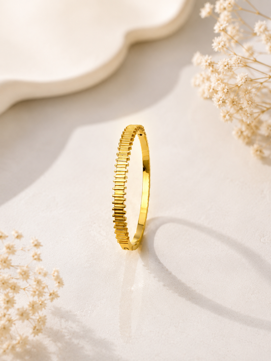 Aurelia Ridge Textured Bangle