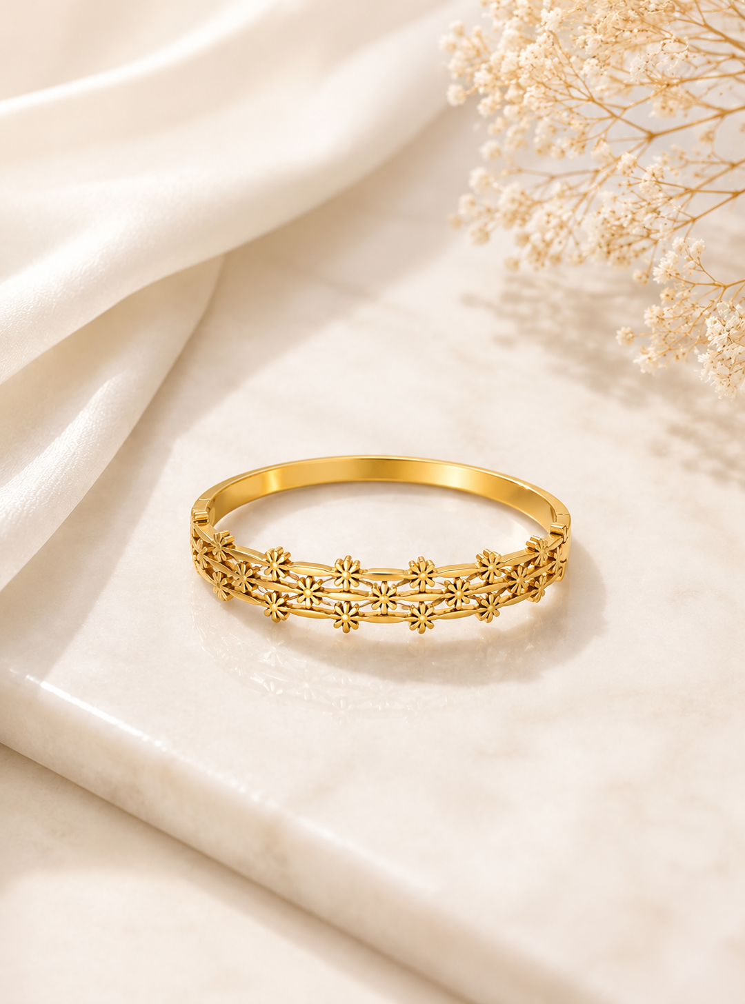 Golden Bloom Floral Bracelet