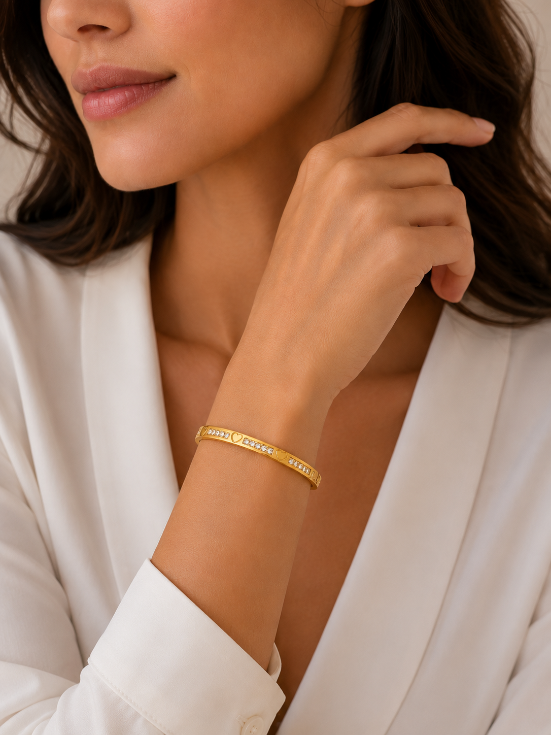 Amour Heart Sparkle Bangle