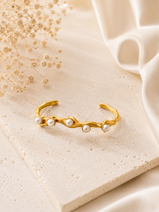 Pearl Wave Bracelet