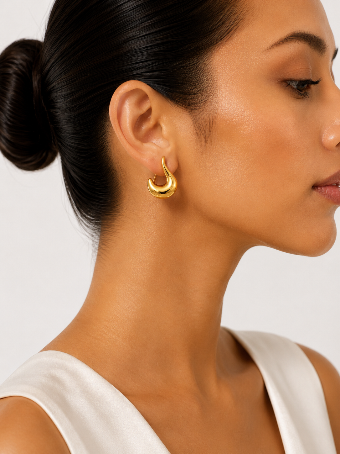 Sculpted Wave Stud Earrings
