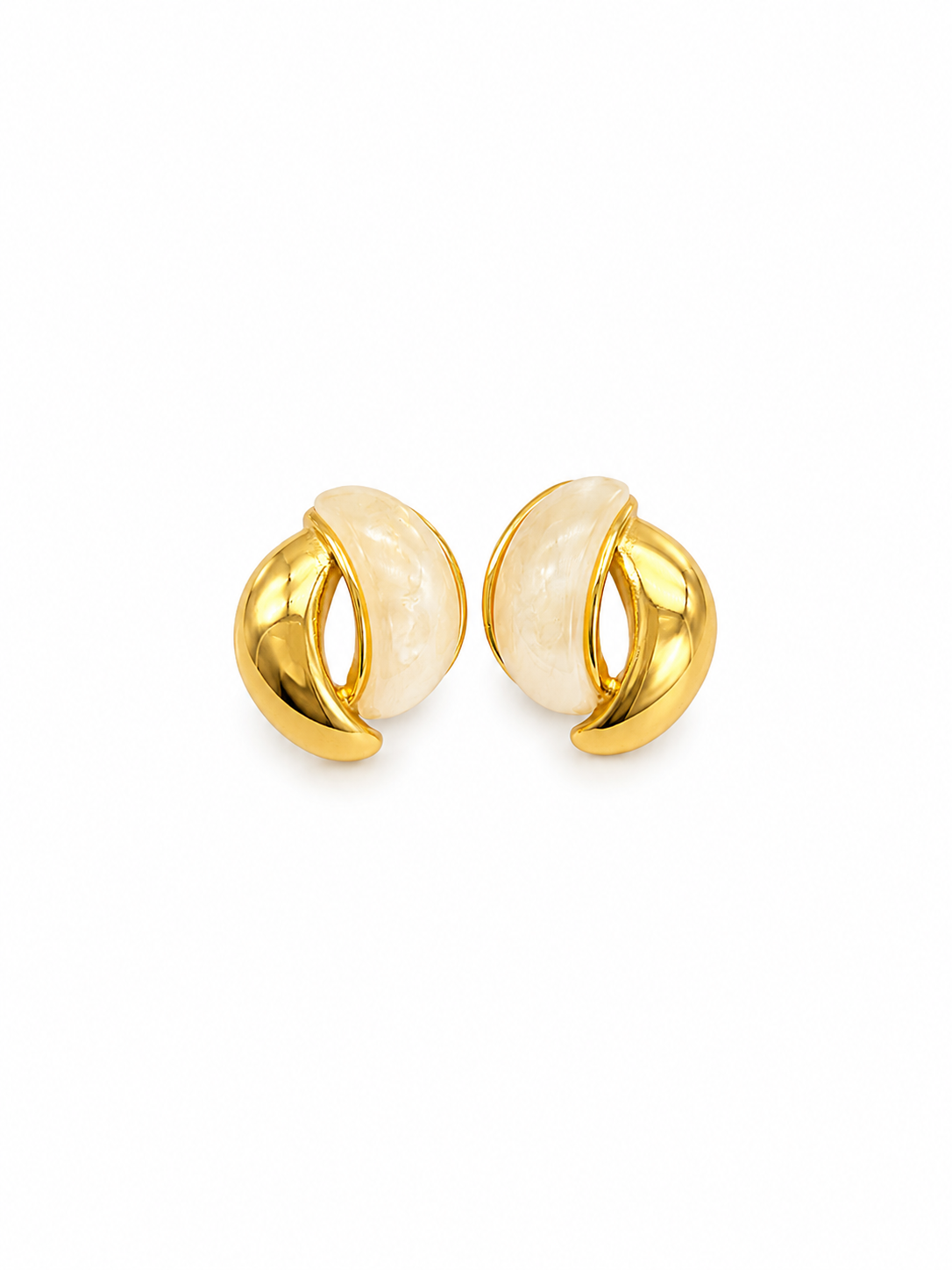 Pearl Essence Hoop Earrings