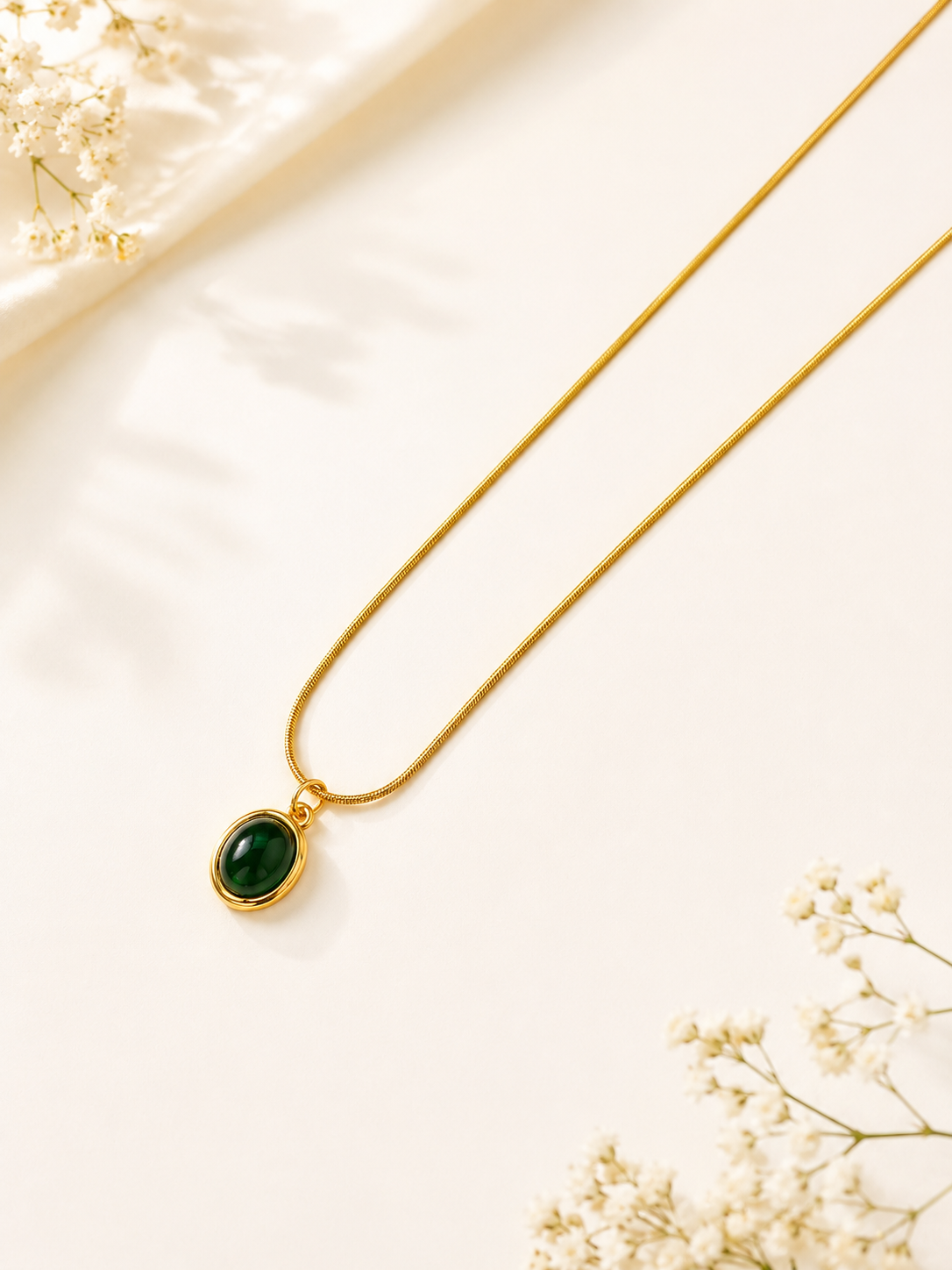 Emerald Oval Pendant