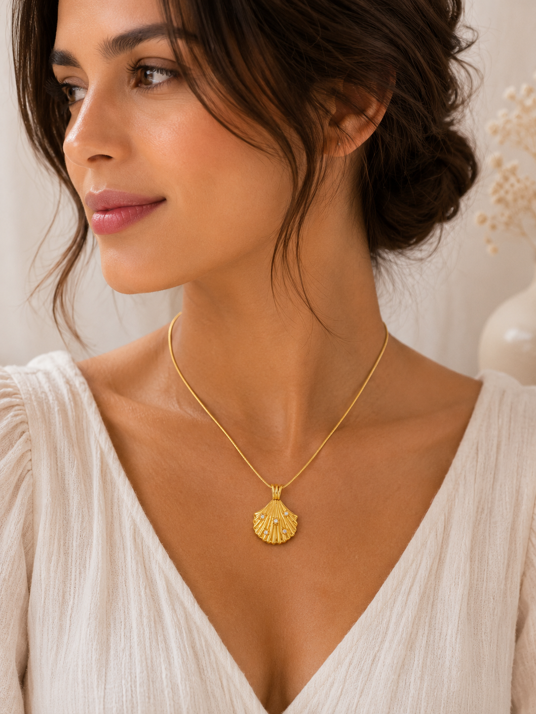 Seashell Crystal Pendant